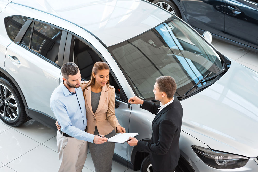 Chrysler 300 – Top Features, Performance, and Price