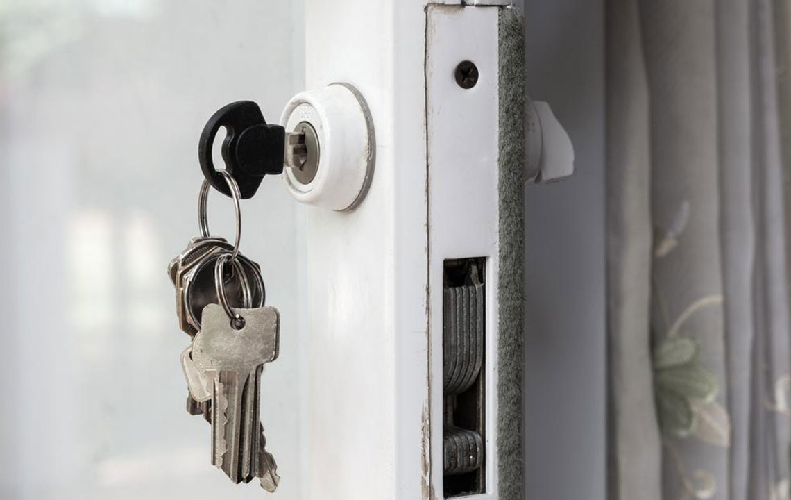 6 Popular aluminium storm doors to watch out for